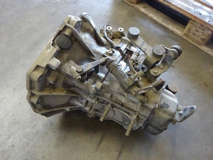 Gearbox Suzuki Liana - M16A - Verhoef Cars & Parts