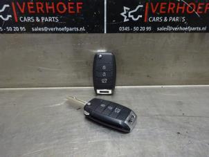 Used Key Kia Sportage (SL) 1.6 GDI 16V 4x2 Price € 100,00 Margin scheme offered by Verhoef Cars & Parts
