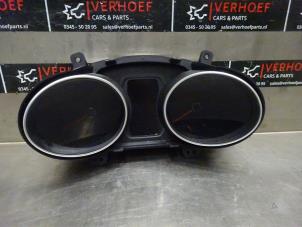Used Instrument panel Kia Sportage (SL) 1.6 GDI 16V 4x2 Price € 175,00 Margin scheme offered by Verhoef Cars & Parts