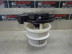 Gebrauchte Heizung Belüftungsmotor Lexus IS (E3) 300h 2.5 16V Preis auf Anfrage angeboten von Verhoef Cars & Parts