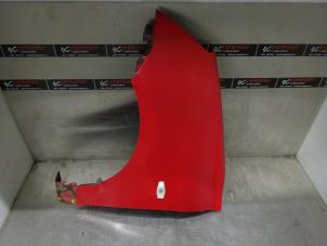 Used Front wing, left Kia Picanto (BA) 1.0 12V Price € 50,00 Margin scheme offered by Verhoef Cars & Parts