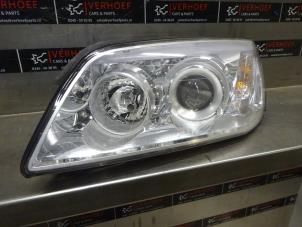 Used Headlight, left Chevrolet Captiva (C100) 2.4 16V 4x2 Price € 125,00 Margin scheme offered by Verhoef Cars & Parts