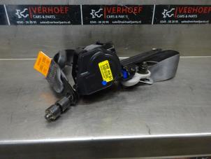 Used Front seatbelt, right Chevrolet Captiva (C100) 2.4 16V 4x2 Price on request offered by Verhoef Cars & Parts