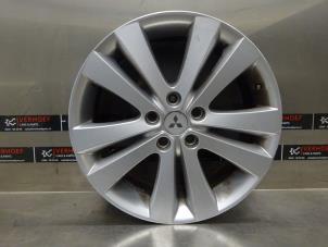Used Wheel Mitsubishi Grandis (NA) 2.4 16V MIVEC Price on request offered by Verhoef Cars & Parts