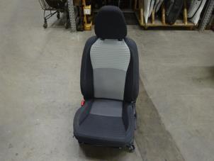 Used Seat, left Toyota Yaris III (P13) Price € 200,00 Margin scheme offered by Verhoef Cars & Parts