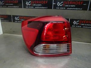 Used Taillight, left Kia Rio IV (YB) 1.0i T-GDi 100 12V Price € 75,00 Margin scheme offered by Verhoef Cars & Parts