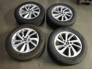 Used Sport rims set + tires Hyundai Tucson (TL) 1.6 GDi 16V 2WD Price on request offered by Verhoef Cars & Parts