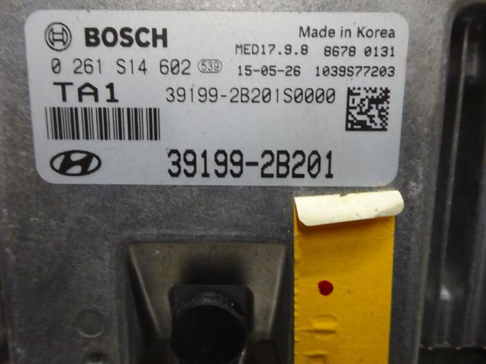 Set of cylinder locks (complete) from a Hyundai Tucson (TL) 1.6 GDi 16V 2WD 2016