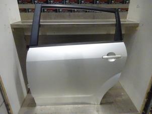 Used Rear door 4-door, left Toyota Corolla Verso (R10/11) 1.6 16V VVT-i Price on request offered by Verhoef Cars & Parts