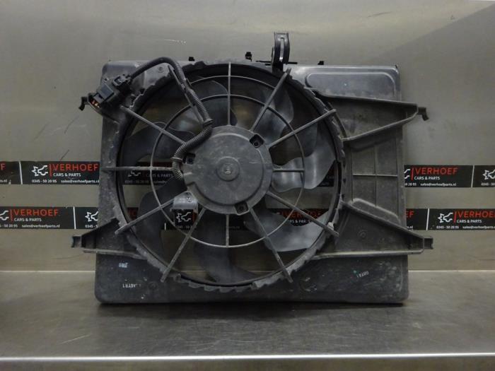 Ventilateur d'un Kia Cee'd Sporty Wagon (EDF) 1.6 CVVT 16V 2011