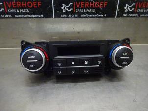 Używane Panel sterowania nagrzewnicy Kia Cee'd Sporty Wagon (EDF) 1.6 CVVT 16V Cena na żądanie oferowane przez Verhoef Cars & Parts