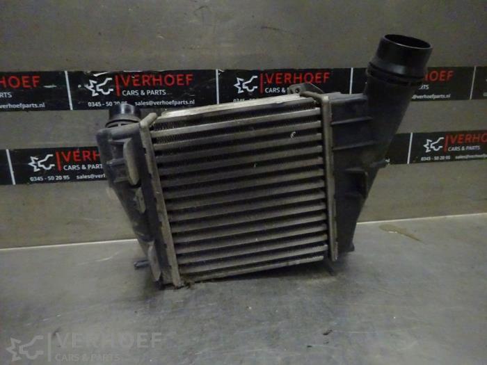 Usados Intercooler Renault Twingo II (CN) 1.5 dCi 90 FAP Precio € 40,00 Norma de margen ofrecido por Verhoef Cars & Parts