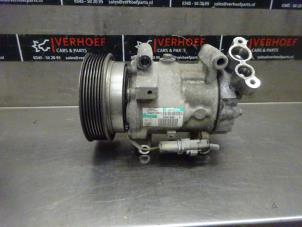 Used Air conditioning pump Renault Clio III (BR/CR) 1.2 16V 75 Price € 50,00 Margin scheme offered by Verhoef Cars & Parts