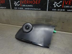 Used Mirror camera right Nissan Qashqai (J11) 1.3 DIG-T 140 16V Price € 90,00 Margin scheme offered by Verhoef Cars & Parts