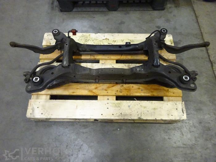 Usagé Faux châssis Volvo V60 I (FW/GW) 2.0 D4 16V Prix sur demande proposé par Verhoef Cars & Parts