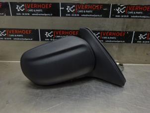 Used Wing mirror, right Mazda Demio (DW) 1.5 16V Price € 40,00 Margin scheme offered by Verhoef Cars & Parts