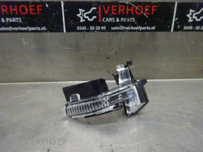 Używane Kierunkowskaz lusterka lewego Audi A3 Limousine (8YS) 1.5 35 TFSI 16V Mild Hybrid Cena na żądanie oferowane przez Verhoef Cars & Parts