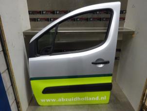 Używane Drzwi lewe wersja 2-drzwiowa Citroen Berlingo 1.6 BlueHDI 100 Cena € 363,00 Z VAT oferowane przez Verhoef Cars & Parts