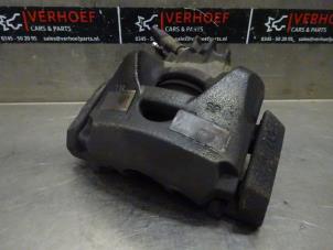 Used Front brake calliper, right Citroen Berlingo 1.6 BlueHDI 100 Price on request offered by Verhoef Cars & Parts