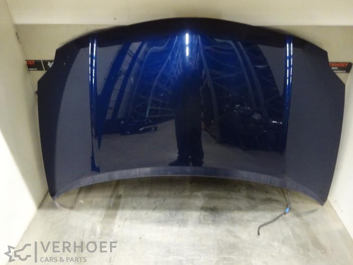 Używane Maska Toyota Auris (E15) 1.4 D-4D-F 16V Cena € 150,00 Procedura marży oferowane przez Verhoef Cars & Parts