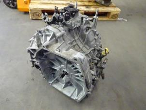 Used Gearbox Honda Insight (ZE2) 1.3 16V VTEC Price on request offered by Verhoef Cars & Parts