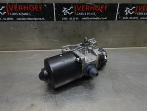Gebrauchte Scheibenwischermotor vorne Ford Ka II 1.2 Preis auf Anfrage angeboten von Verhoef Cars & Parts