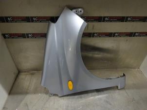 Used Front wing, right Daihatsu Cuore (L251/271/276) 1.0 12V DVVT Price € 40,00 Margin scheme offered by Verhoef Cars & Parts