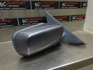 Used Wing mirror, right BMW 3 serie Touring (E46/3) 318i 16V Price € 40,00 Margin scheme offered by Verhoef Cars & Parts