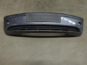 Used Front bumper BMW 3 serie Touring (E46/3) 318i 16V Price € 125,00 Margin scheme offered by Verhoef Cars & Parts