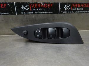 Used Multi-functional window switch Nissan Pulsar (C13) 1.2 DIG-T 16V Price on request offered by Verhoef Cars & Parts