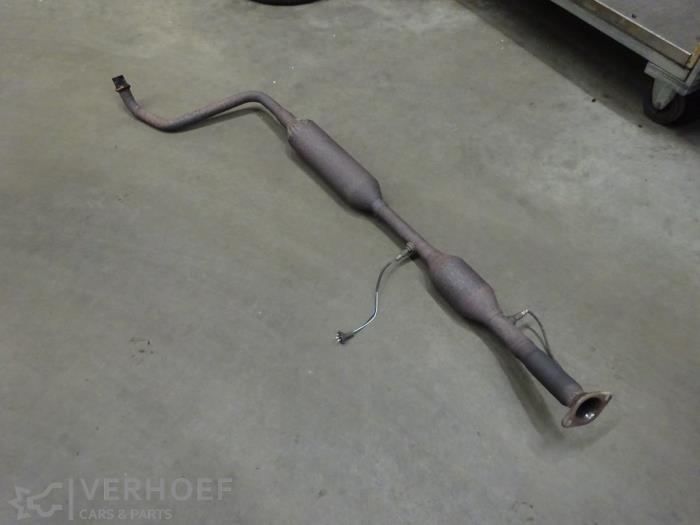 Katalysator Toyota Yaris (P1), 1999 / 2005 1.3 16V VVT-i, Fließheck, Benzin, 1.299cc, 63kW (86pk), FWD, 2NZFE; 2SZFE, 1999-08 / 2005-11, NCP10; NCP20; NCP22; SCP12 (Gebraucht)