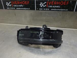 Używane Kierunkowskaz lusterka lewego Landrover Range Rover Evoque II (LZC/LZS/LZH) Cena na żądanie oferowane przez Verhoef Cars & Parts