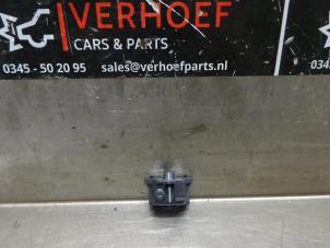 Used Tyre pressure sensor Landrover Range Rover Evoque II (LZC/LZS/LZH) Price € 35,00 Margin scheme offered by Verhoef Cars & Parts