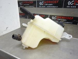 Used Expansion vessel Toyota Avensis Wagon (T27) 2.2 16V D-4D-F 180 Price € 40,00 Margin scheme offered by Verhoef Cars & Parts