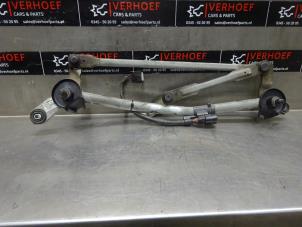 Used Wiper mechanism Toyota Avensis Wagon (T27) 2.2 16V D-4D-F 180 Price € 50,00 Margin scheme offered by Verhoef Cars & Parts