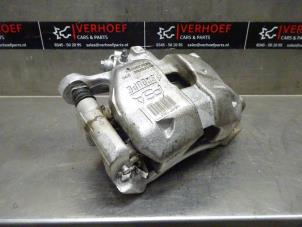 Used Front brake calliper, right Opel Corsa F (UB/UH/UP) Electric 50kWh Price on request offered by Verhoef Cars & Parts