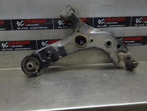 Used Front wishbone, right Lexus CT 200h 1.8 16V Price € 100,00 Margin scheme offered by Verhoef Cars & Parts