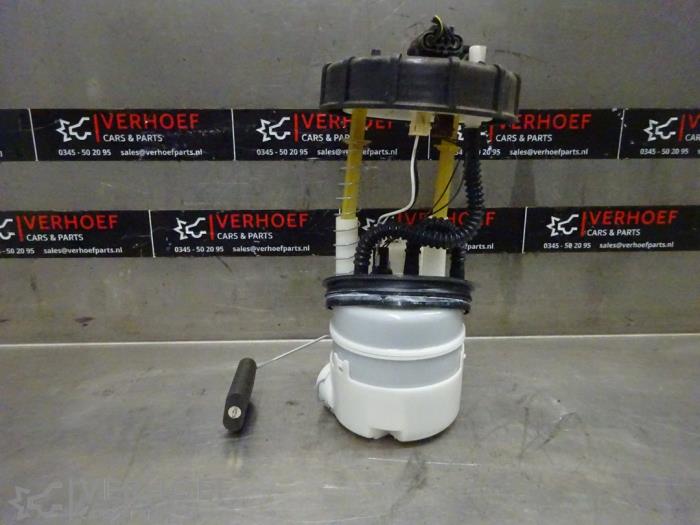 Gebrauchte Benzinpumpe Nissan Qashqai (J10) 2.0 16V Preis € 150,00 Margenregelung angeboten von Verhoef Cars & Parts