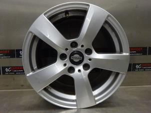 Used Wheel Nissan Qashqai (J10) 2.0 16V Price on request offered by Verhoef Cars & Parts