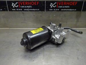 Gebrauchte Scheibenwischermotor vorne Kia Picanto (JA) 1.0 T-GDI 12V Preis auf Anfrage angeboten von Verhoef Cars & Parts