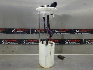 Used Diesel pump Peugeot Boxer (U9) 2.2 HDi 130 Euro 5 Price on request offered by Verhoef Cars & Parts
