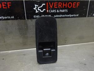 Used Electric window switch Alfa Romeo MiTo (955) 1.4 Turbo 16V Price on request offered by Verhoef Cars & Parts