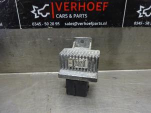 Used Glow plug relay Nissan NV 400 (M9J) 2.3 dCi 100 16V Price on request offered by Verhoef Cars & Parts
