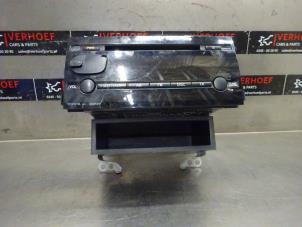 Used Radio CD player Toyota Prius (NHW20) 1.5 16V Price € 75,00 Margin scheme offered by Verhoef Cars & Parts