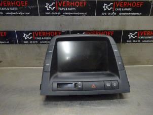 Used Display Multi Media control unit Toyota Prius (NHW20) 1.5 16V Price € 200,00 Margin scheme offered by Verhoef Cars & Parts