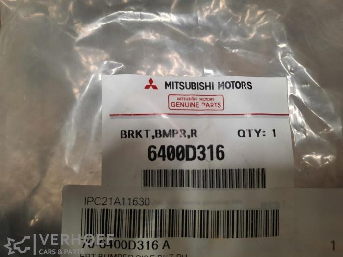 thumbnail image 2 of OEM Hyundai Front Bumper Bracket - Right Passenger Side For 2017-2018 Elantra (86514F2000) 2 of 6