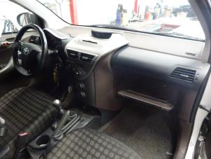 Used Airbag set + module Toyota iQ 1.0 12V VVT-i Price on request offered by Verhoef Cars & Parts