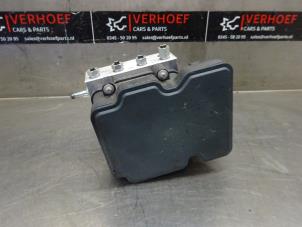 Gebrauchte ABS Pumpe Nissan Micra (K14) 0.9 IG-T 12V Preis auf Anfrage angeboten von Verhoef Cars & Parts