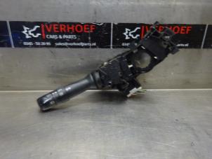 Używane Przelacznik swiatel Toyota Aygo (B10) 1.0 12V VVT-i Cena € 40,00 Procedura marży oferowane przez Verhoef Cars & Parts