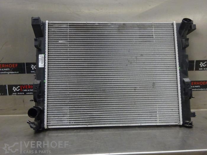 Usagé Radiateur Nissan Micra (K14) 1.0 IG-T 100 Prix € 125,00 Règlement à la marge proposé par Verhoef Cars & Parts